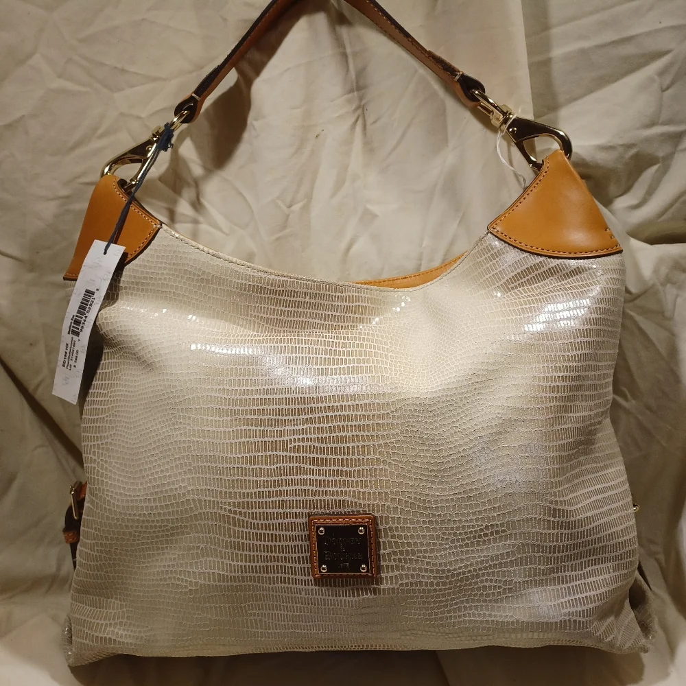 Dooney and bourke shoulder bag - Picture 1 of 12